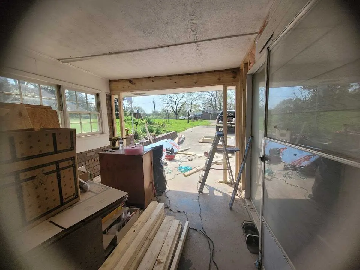 Air movers and dehumidifier for Drying & Dehumidification in Melrose Park